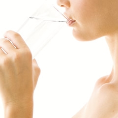 Rovnováha vody v tele a pitný režim